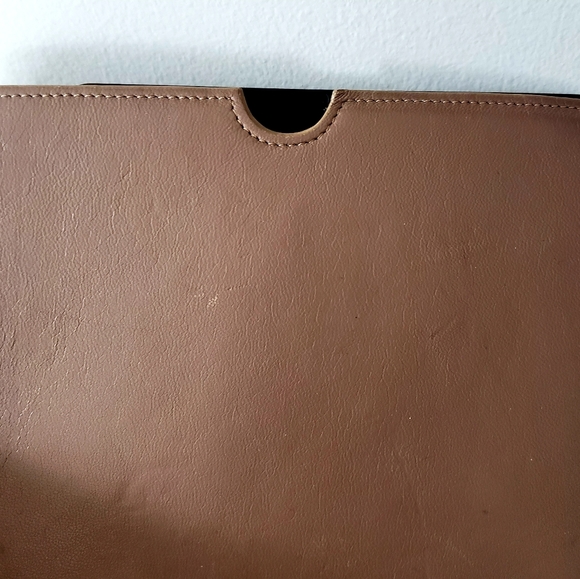 Valentino Garavani Ipad Case/Cover - Picture 7 of 8